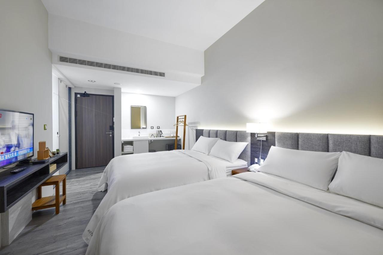 Hotel Z Taichung Exterior foto