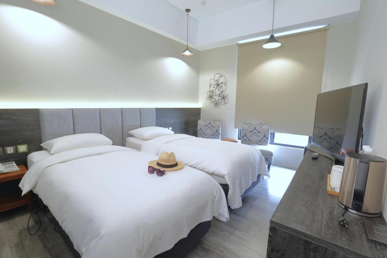 Hotel Z Taichung Exterior foto